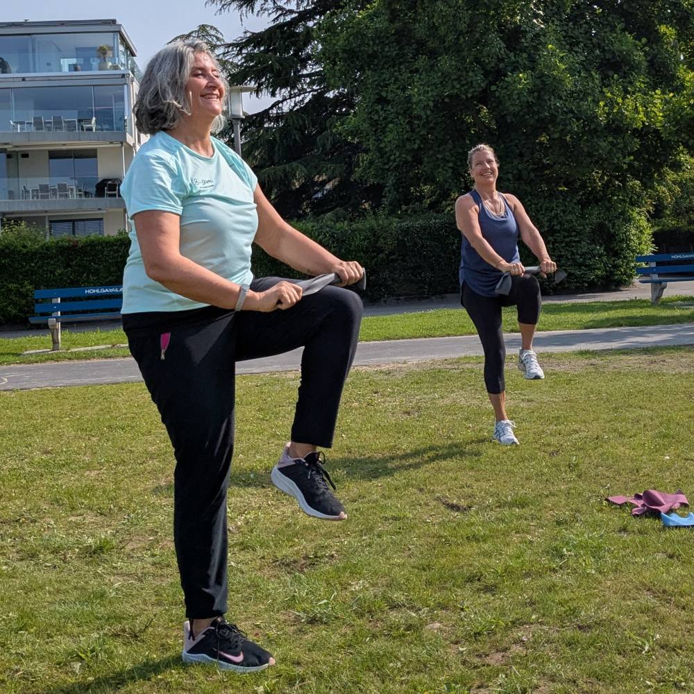 outdoor-training manuela mammeri outdoor-gruppentraining mit frauen